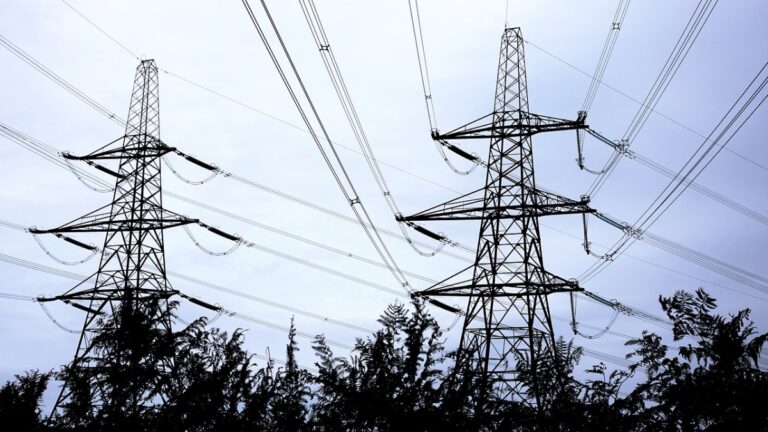 中國電荒引來漲價潮 14省份上調電費