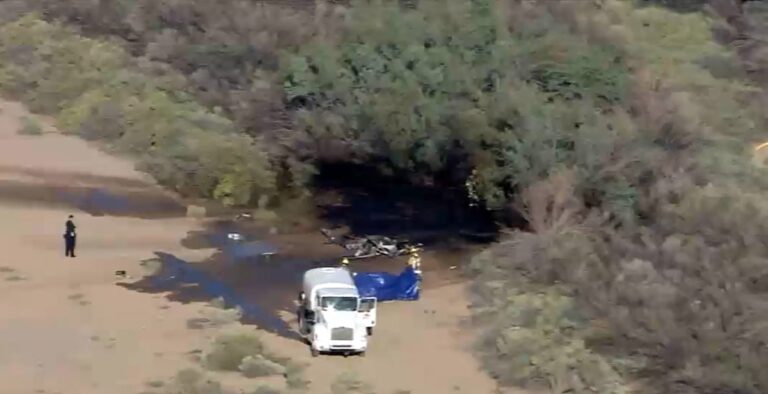 亞利桑那州兩機空中相撞 直升機墜毀爆炸2死