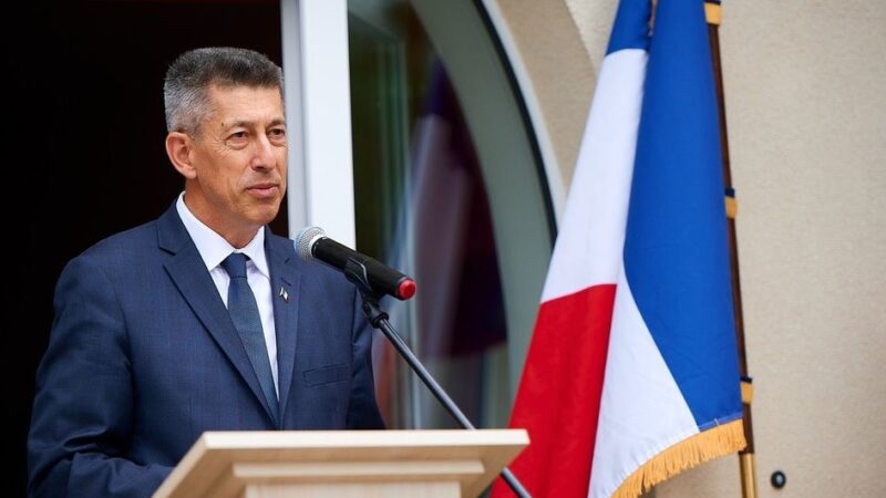 應白俄羅斯要求 法國大使離開駐地
