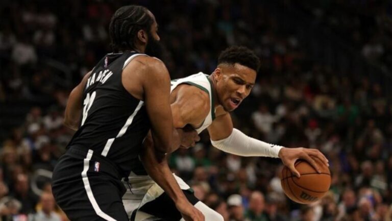 NBA亞德托昆波雙十 雄鹿新球季開紅盤