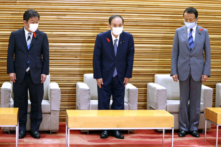 執政384天 菅義偉內閣總辭 交棒岸田文雄