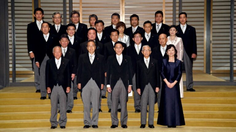 岸田文雄新內閣亮相 經濟安保與抗中路線是焦點