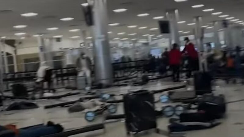 乘客槍枝走火 亞特蘭大機場一陣慌亂一度關閉