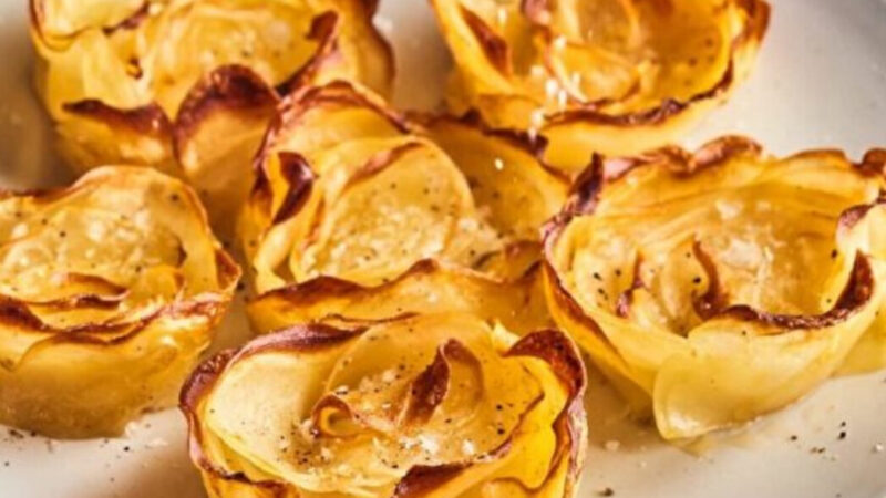 酥脆的黃油土豆玫瑰令人印象深刻