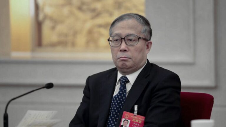 六中決議文件組成員曝光 「小林彪」角色引關注
