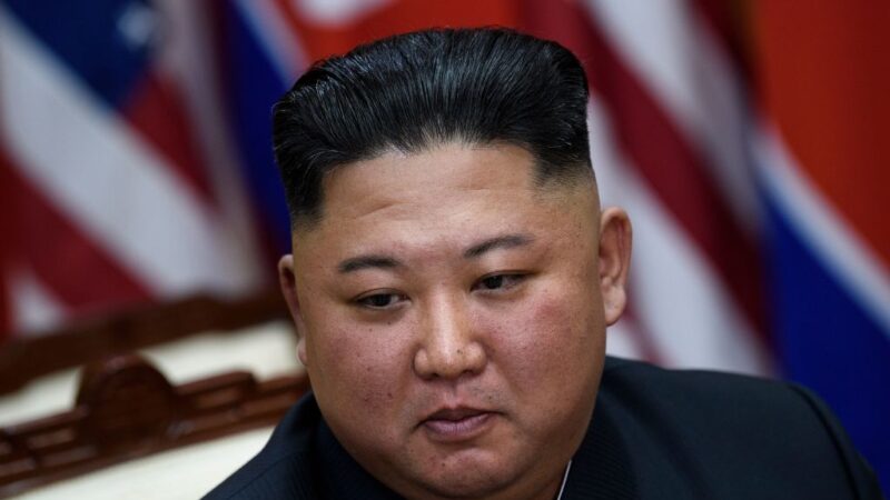 防金正恩形象變「廉價」 朝鮮禁民眾穿山寨皮衣