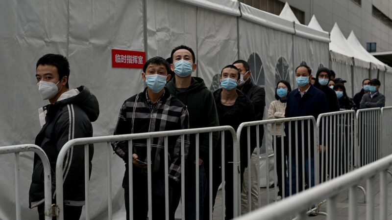 中國疫情擴散19省 123站進北京火車票停售