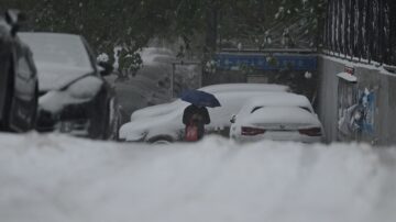 中國東北有特大暴雪 南方氣溫急降14℃(視頻)