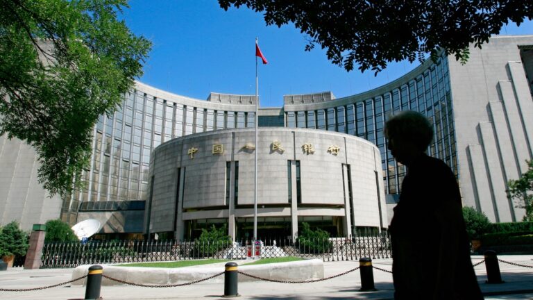 週日中國新聞：債務風暴下 大陸中小銀行裙帶關係或釀危機