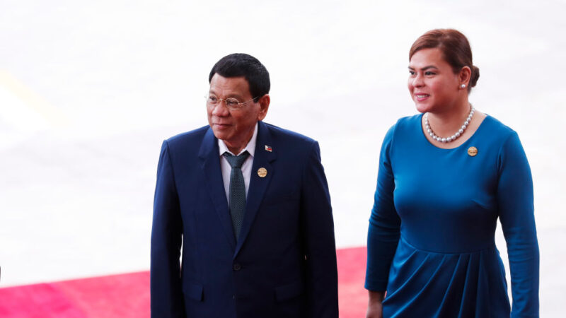 菲律宾大选父女对决 杜特尔特长女竞选副总统