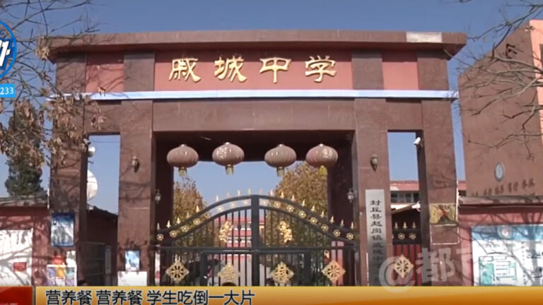 河南學生集體食物中毒 校長哭訴無權換供應商