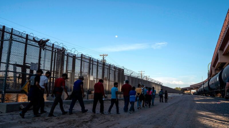 美墨达协议 重启“留在墨西哥”边境政策