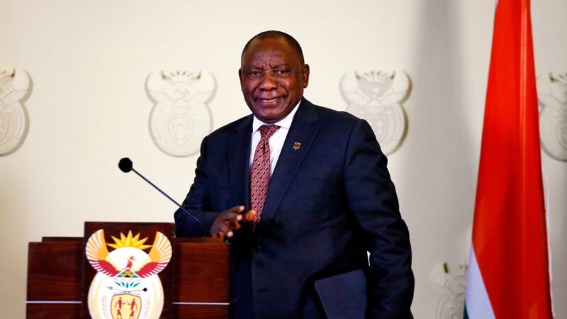 南非总统完全接种仍确诊 职权转交副总统