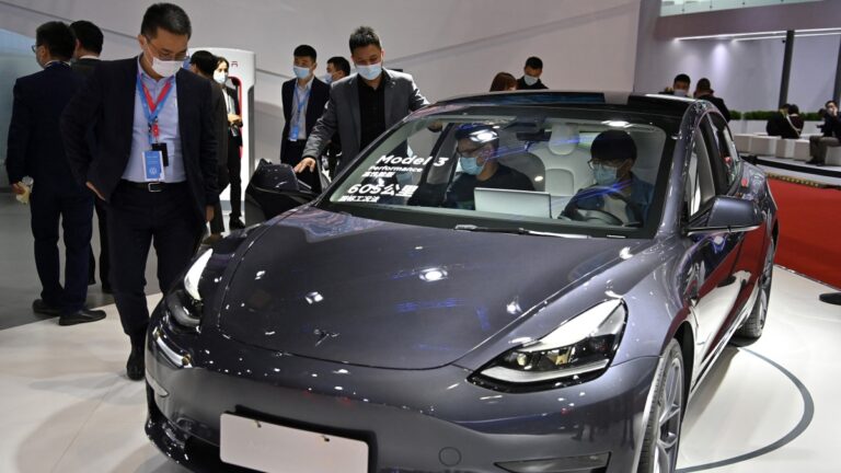 因安全原因 特斯拉召回兩款近50萬輛車