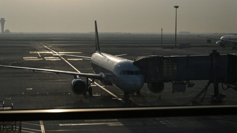 青島航空一客機機務人員遭碾壓致死