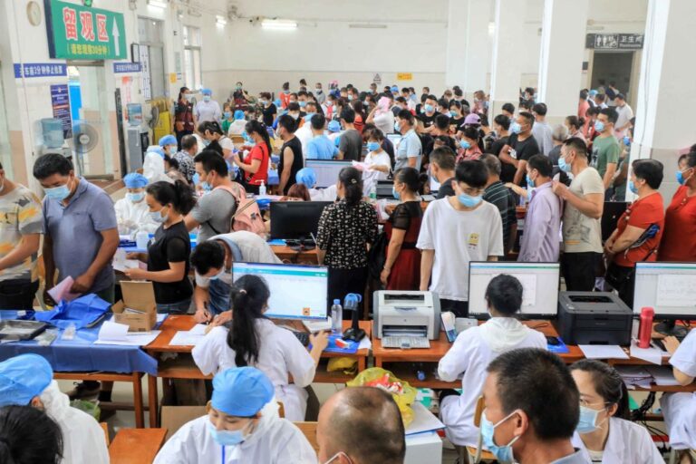 中國再現封城 廣西近400萬人居家 隆林路燈全調紅