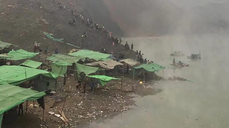 缅甸玉石矿场山崩 1人罹难约80人恐被废弃物卷入湖里