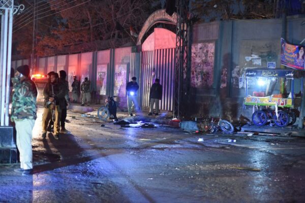 巴国奎达市学校附近爆炸 至少4死15伤