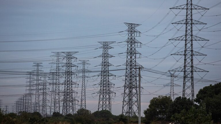 受疫情等衝擊 中國第一經濟大省5月用電量大跌