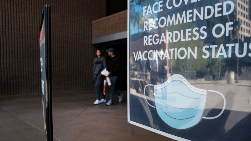 美聯邦參議員確診 官員敦促民眾打追加疫苗、戴口罩