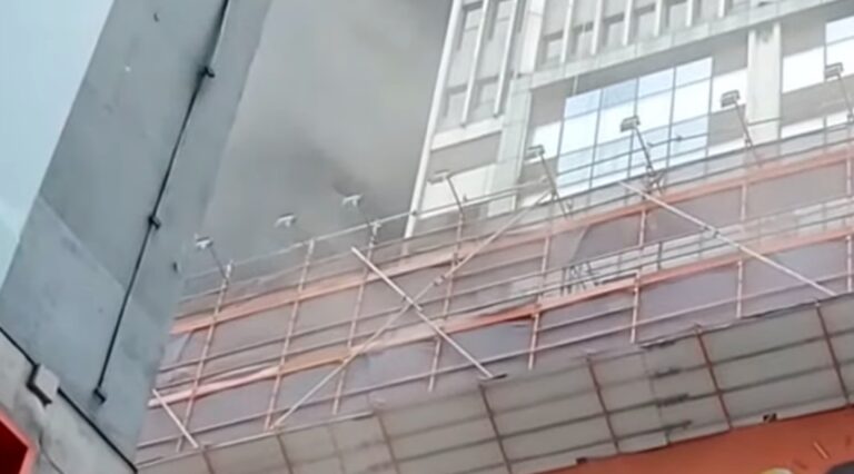 香港銅鑼灣世貿起火 疏散1269人 致13傷（視頻）