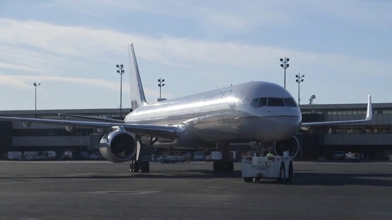 機場5G部署週三啟動 FAA放寬部分飛機限制