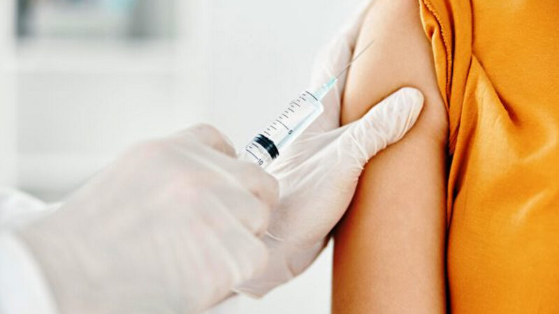 新冠疫苗打入血管有風險？做到3個步驟更安全