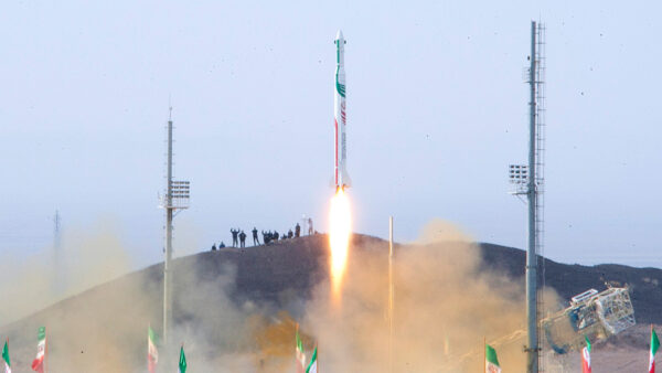 速度不够 伊朗承认火箭发射任务失败