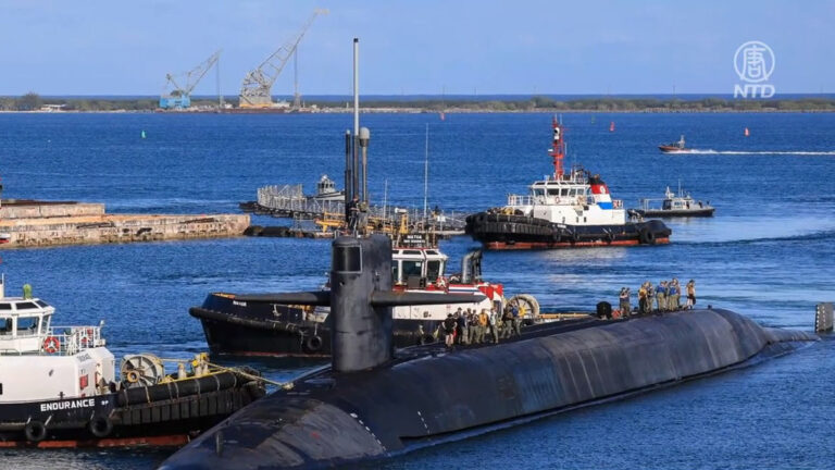 美軍秀肌肉 核潛艇現身關島 震攝共產兩兄弟