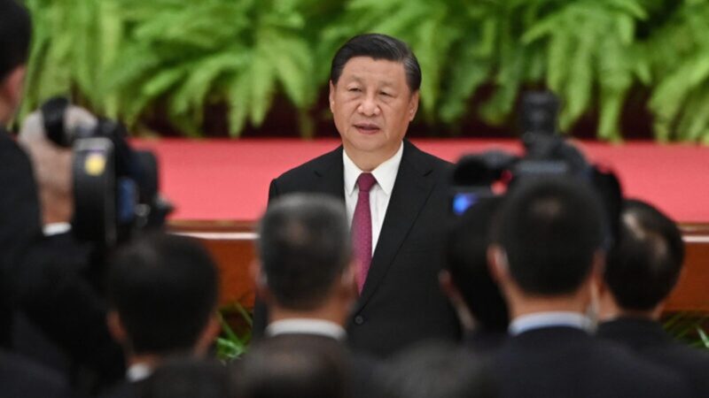2022年中国政局引关注 习近平“防乱防变”