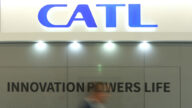 遭寶馬、小鵬棄用 「寧德時代」電池霸主地位難保
