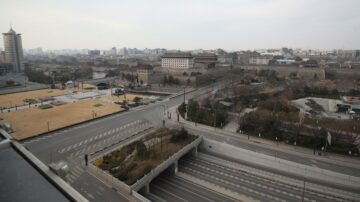 西安封城11天 過新年民衆感覺鬧饑荒