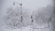 冬季風暴來襲 影響美國東西海岸逾1億人