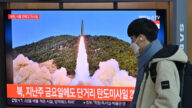 朝鮮連續四次武力挑釁 發射近程彈道導彈