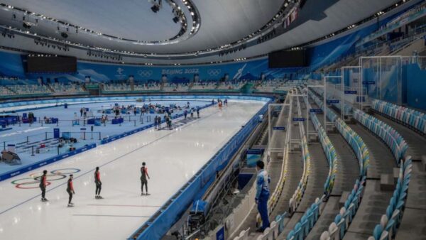 北京冬奧恐怖經歷 波蘭女選手半夜被拉走