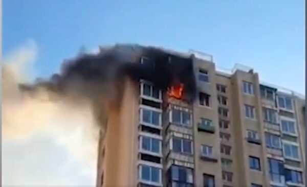 大连高层住宅火灾致4死 两人逃生时坠亡（视频）