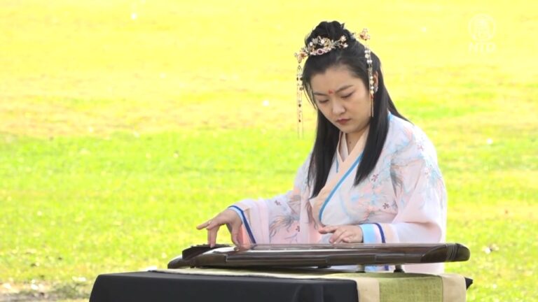 《關山月》古琴曲再現詩聖李白邊塞情懷