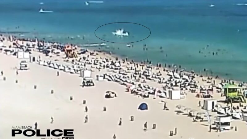 美佛州直升机惊险坠海2人送医 出事影片曝光