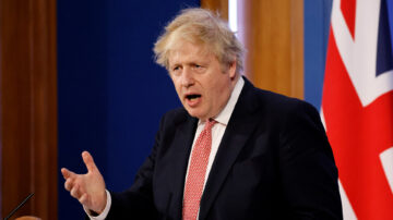 英首相宣布将取消英格兰所有疫情限制措施