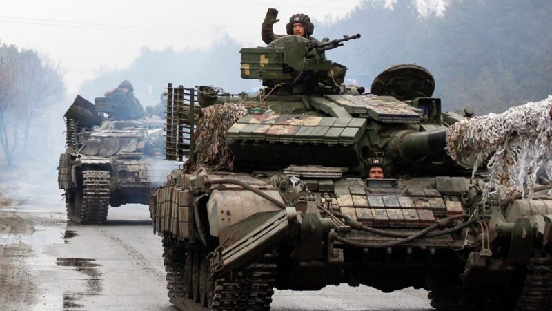 乌克兰：摧毁80辆俄坦克 516辆装甲车 10架战机