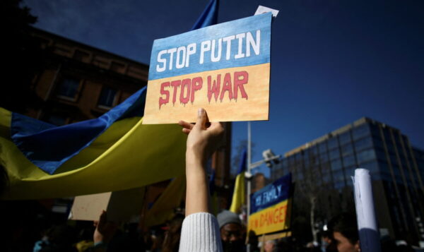 普京下令核武器进入高度戒备 俄乌28日谈判