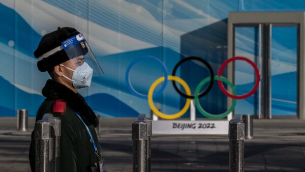 安徽孤儿变身滑雪健将 代表美国征战奥运
