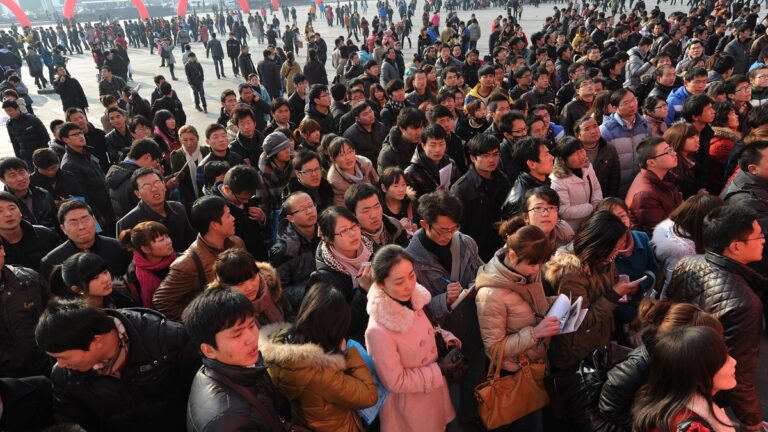 郝平：畢業生最強失業風暴 中共遭三大衝擊