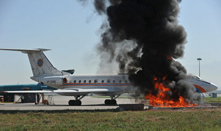 搭機4點讓旅途更安全 資深空姐：選飛機很重要