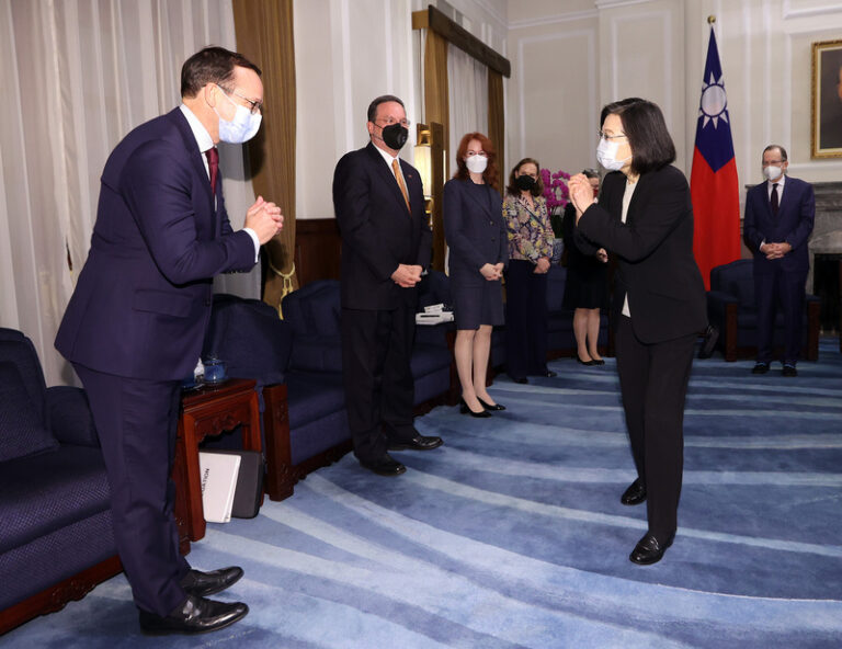 蔡英文接見美代表團 馬倫：美國會堅定承諾