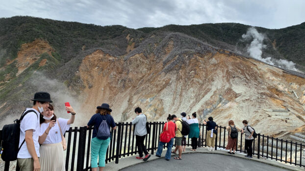 中國民眾帶父母日本玩14天 網友大讚