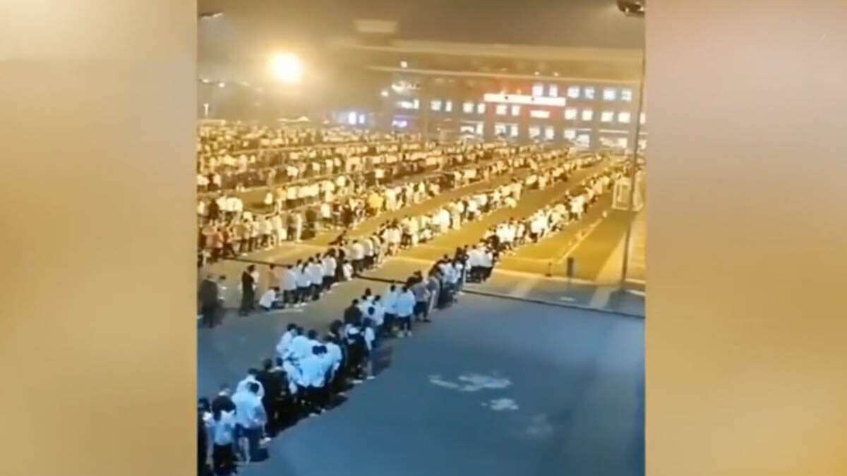 【禁闻】封校后的大学生活: 学校封了 人也疯了