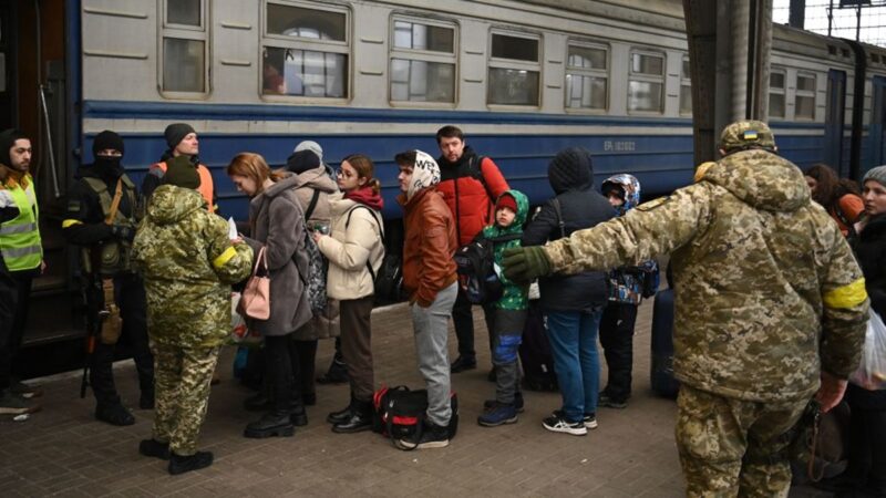 欧盟表决通过 给予乌克兰人最多3年居留权
