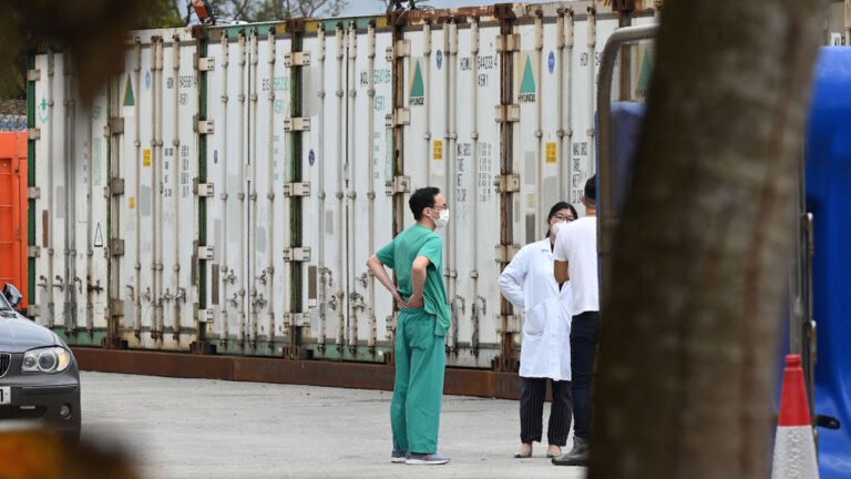 【最新疫情】全球逾600萬染疫亡 香港用集裝箱存放死者