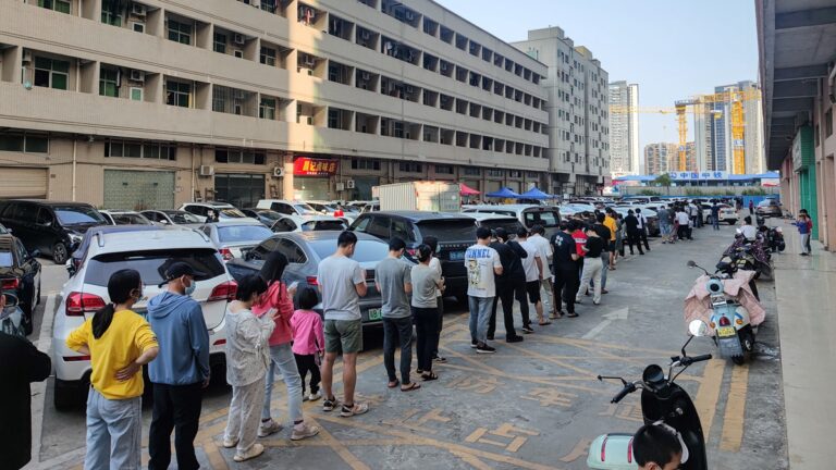 【一線採訪】深圳未解封小區 民眾抗議抱怨不斷